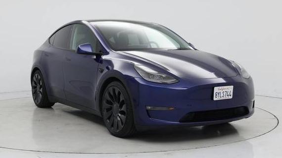 TESLA MODEL Y 2021 5YJYGDEF4MF230652 image